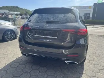 MERCEDES-BENZ GLC 220 d 4 M AMG 20Zoll Night Distron…