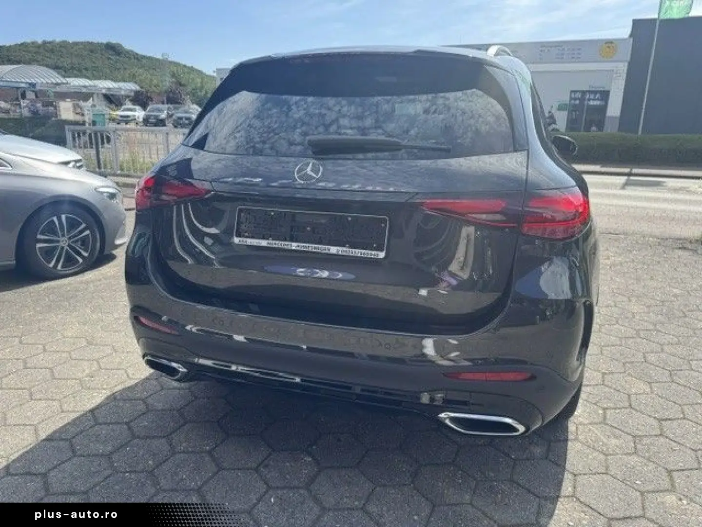 MERCEDES-BENZ GLC 220 d 4 M AMG 20Zoll Night Distron&hellip;