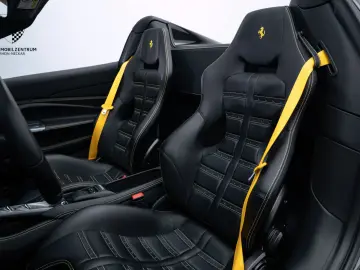 FERRARI F8 Spider NOVITEC Passenger Lift PPF Garantie
