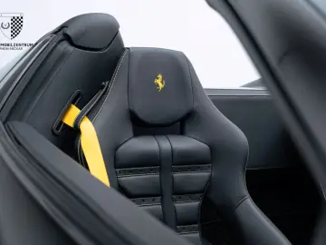 FERRARI F8 Spider NOVITEC Passenger Lift PPF Garantie