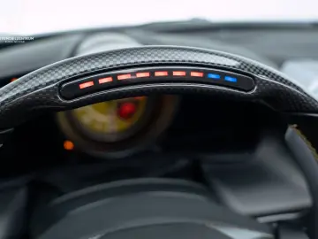 FERRARI F8 Spider NOVITEC Passenger Lift PPF Garantie