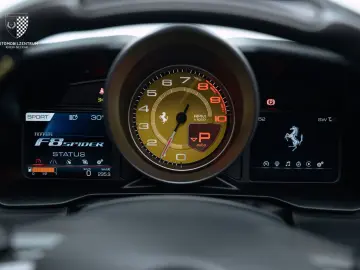FERRARI F8 Spider NOVITEC Passenger Lift PPF Garantie