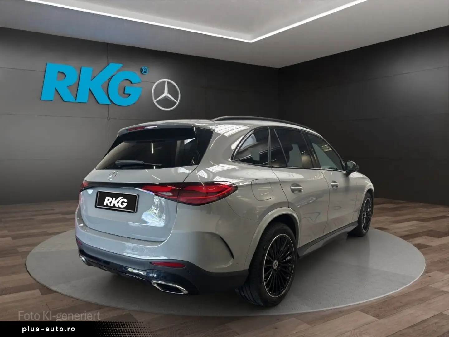 MERCEDES-BENZ GLC 300 d 4M AMG NIGHT PANORAMA MEMORY AHK 360
