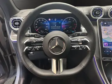 MERCEDES-BENZ GLC 300 d 4M AMG NIGHT PANORAMA MEMORY AHK 360