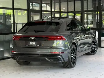AUDI Q8 50 TDI  MATRIX ACC PANO HUD K-GO S-CLOSE 360