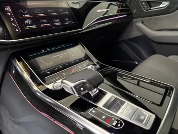 AUDI Q8 50 TDI  MATRIX ACC PANO HUD K-GO S-CLOSE 360