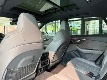 AUDI Q8 50 TDI  MATRIX ACC PANO HUD K-GO S-CLOSE 360