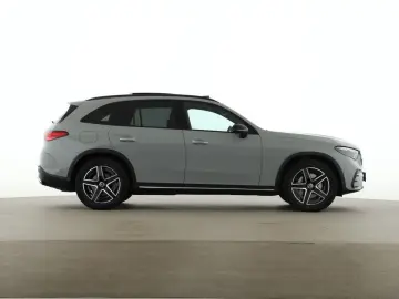 MERCEDES-BENZ GLC 300 d 4M AMG Premium  HUD AHK Airm…