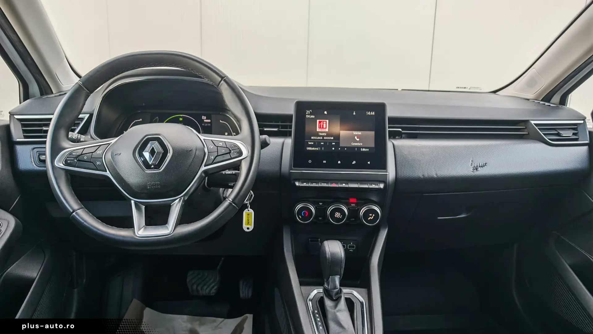 Renault Clio V full hybrid 145 Techno
