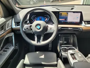 BMW X1 23 d xDrive M Sport  AHK Panoramadach M Sport