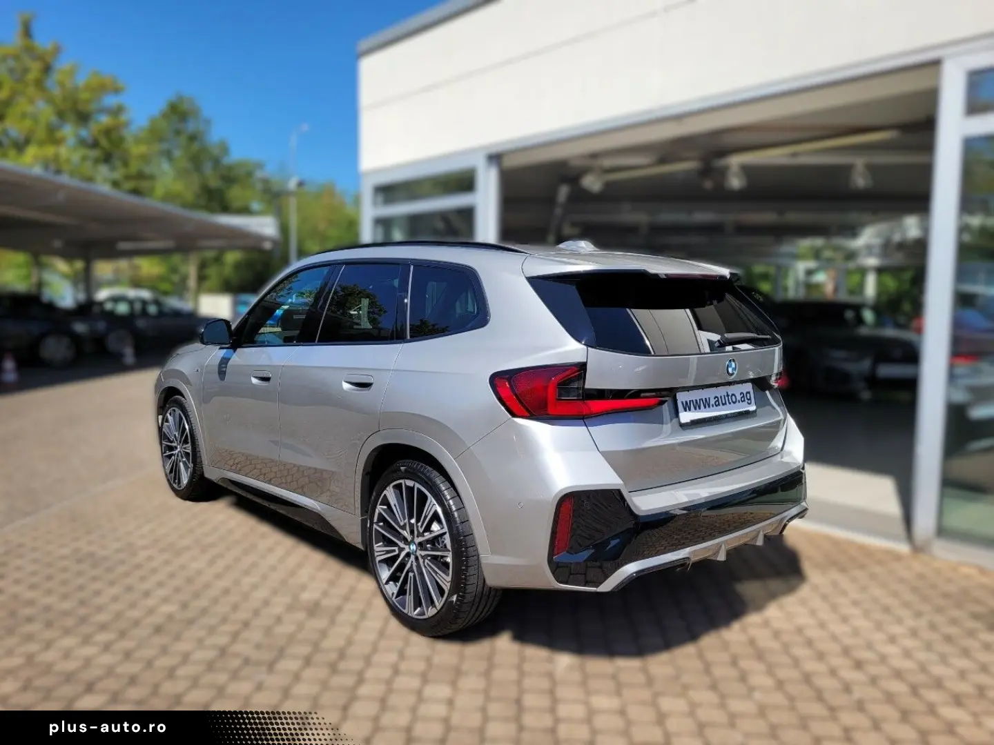 BMW X1 23 d xDrive M Sport AHK HUD 360 Kamera H&K
