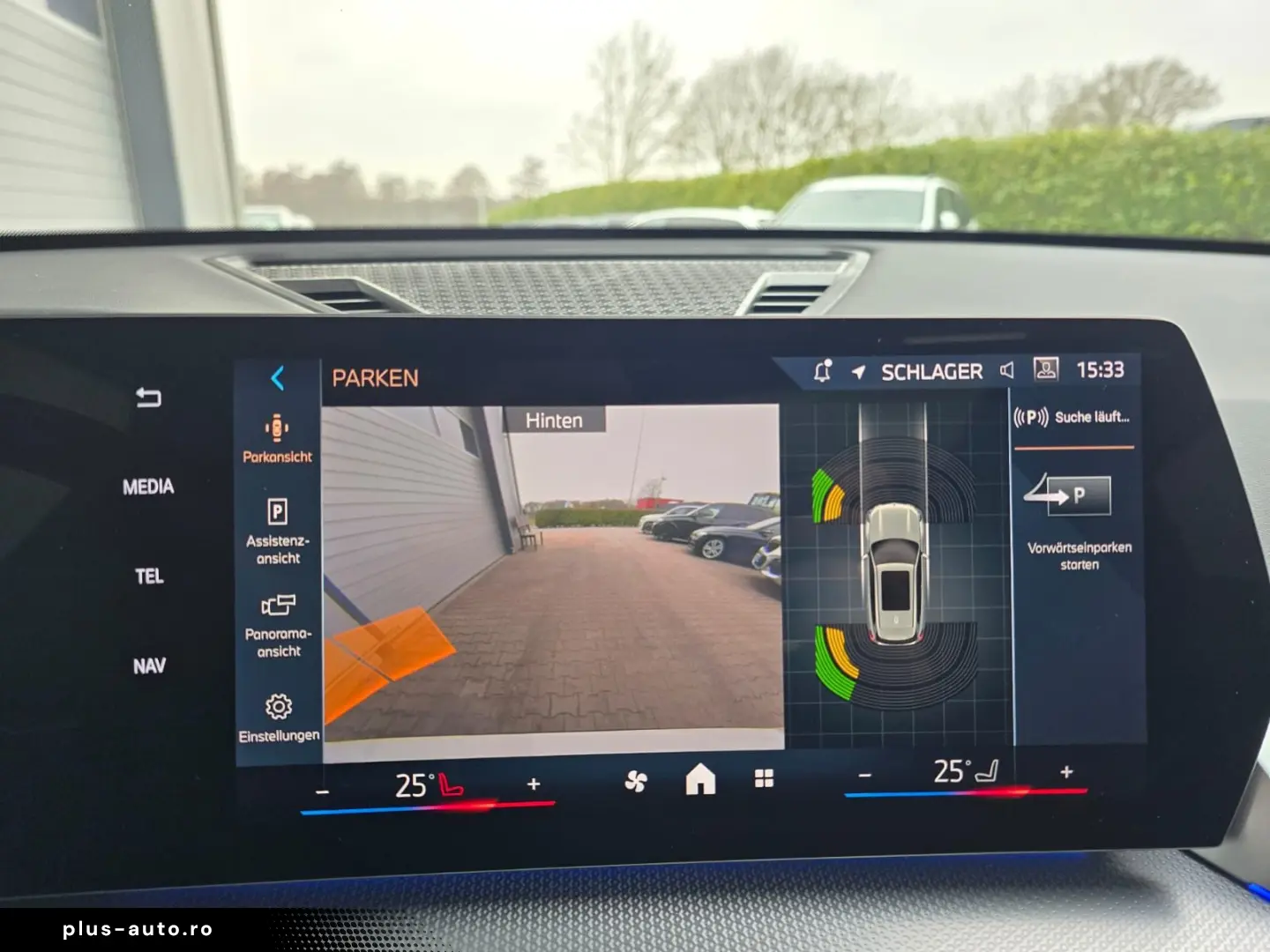 BMW X1 18i sDrive M Sport Pano RFK ACC H&K el-Sitze