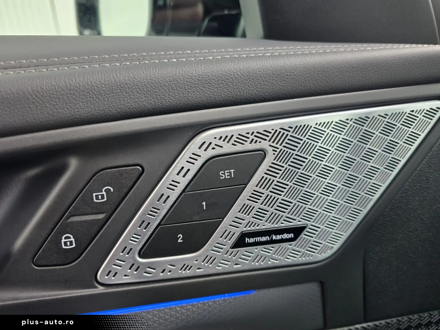 BMW X1 18i sDrive M Sport Pano RFK ACC H&K el-Sitze