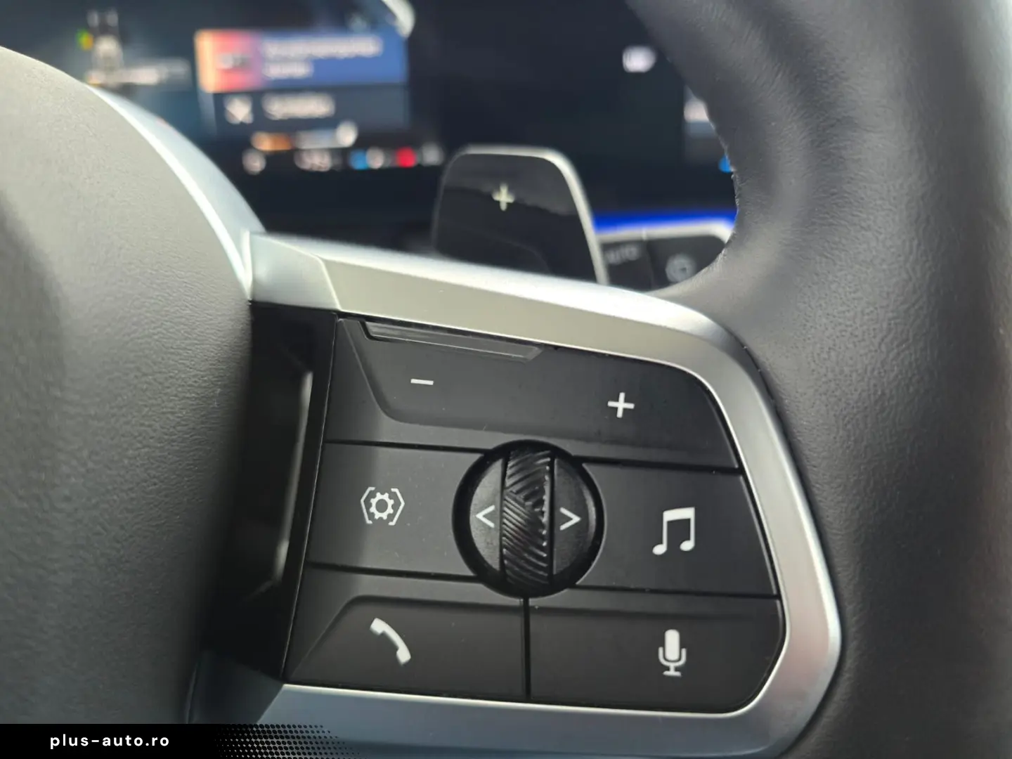 BMW X1 18i sDrive M Sport Pano RFK ACC H&K el-Sitze