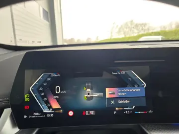 BMW X1 18i sDrive M Sport Pano RFK ACC H&K el-Sitze