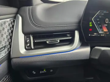 BMW X1 18i sDrive M Sport Pano RFK ACC H&K el-Sitze