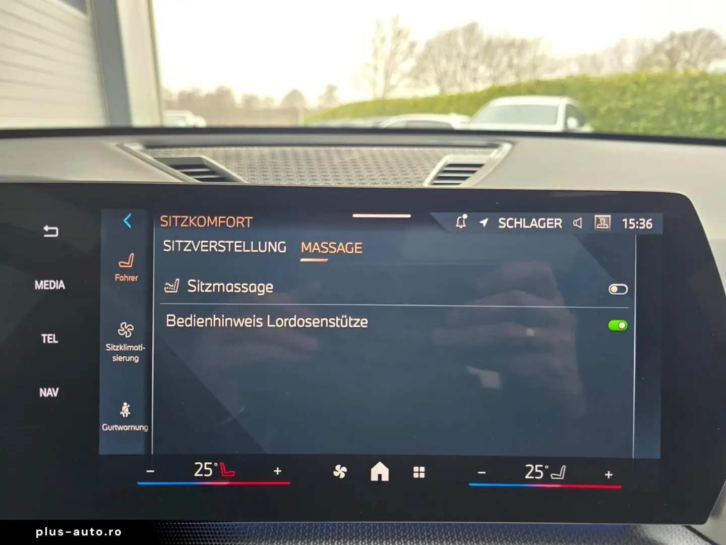 BMW X1 18i sDrive M Sport Pano RFK ACC H&K el-Sitze