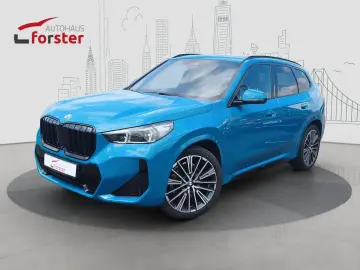 BMW X1 23d xDrive M Sport AHK Panodach 20 Zoll