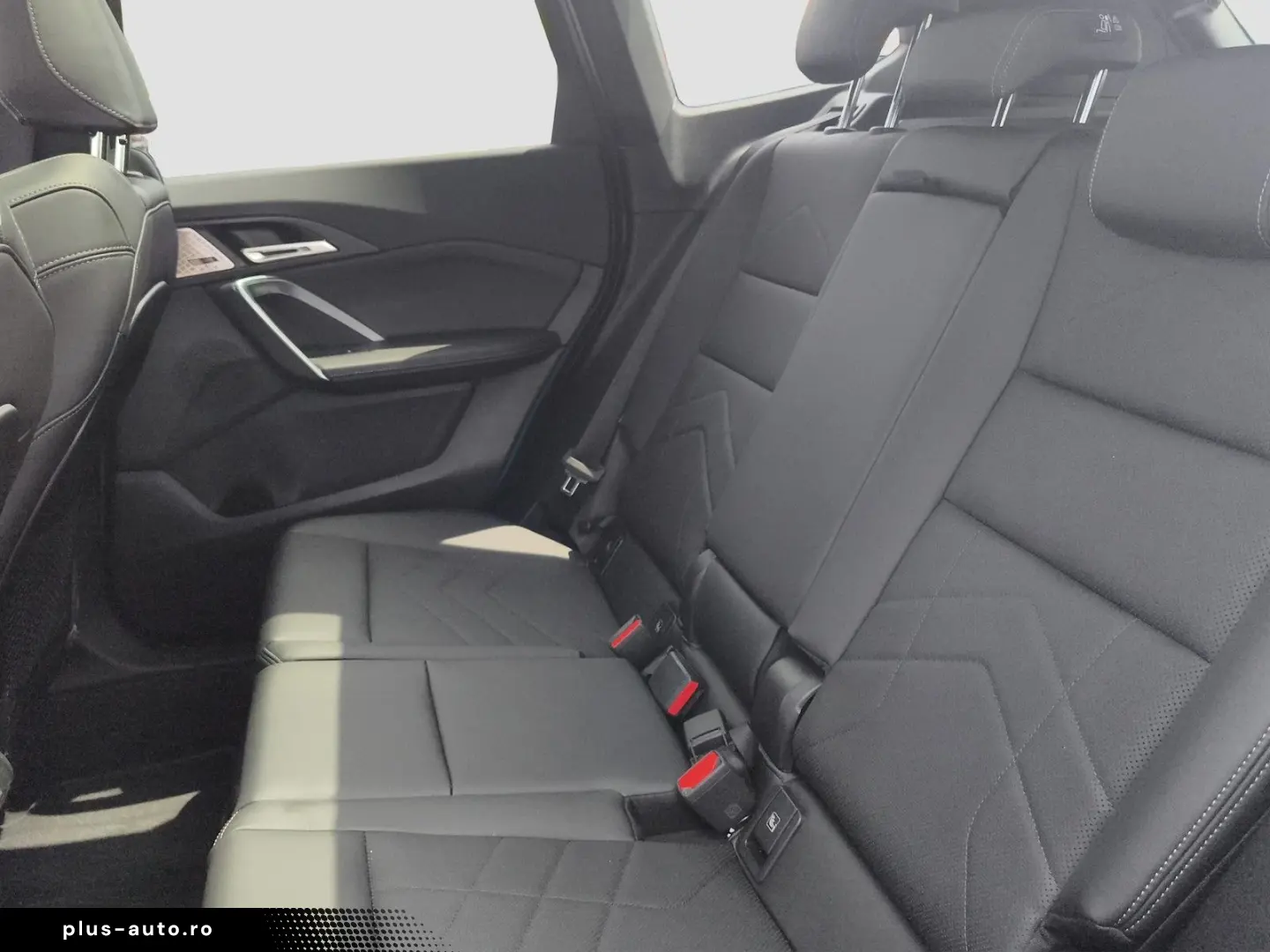 BMW X1 23d xDrive M Sport AHK Panodach 20 Zoll