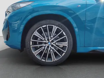 BMW X1 23d xDrive M Sport AHK Panodach 20 Zoll