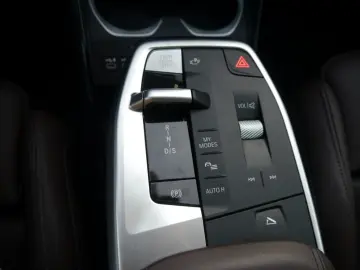 BMW X1 xDrive23d M Sport A.  AHK H&K RFK adLED DAB