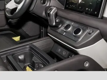 LAND ROVER Defender 110 S D200 3.0-Navi AHK 360  Kamera Luf