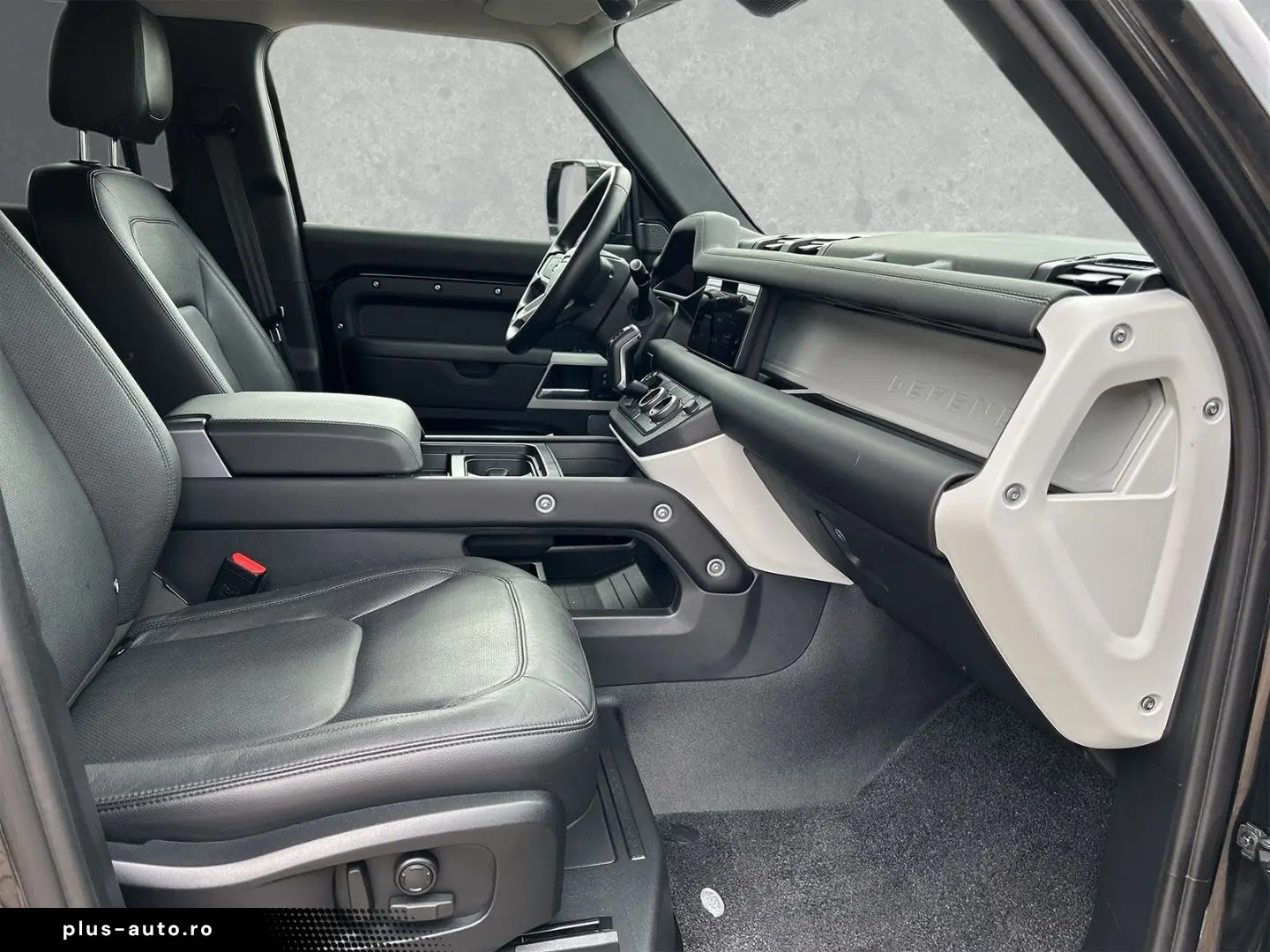 LAND ROVER Defender 110 D200 AWD SE ACC Winter-Paket Meridi