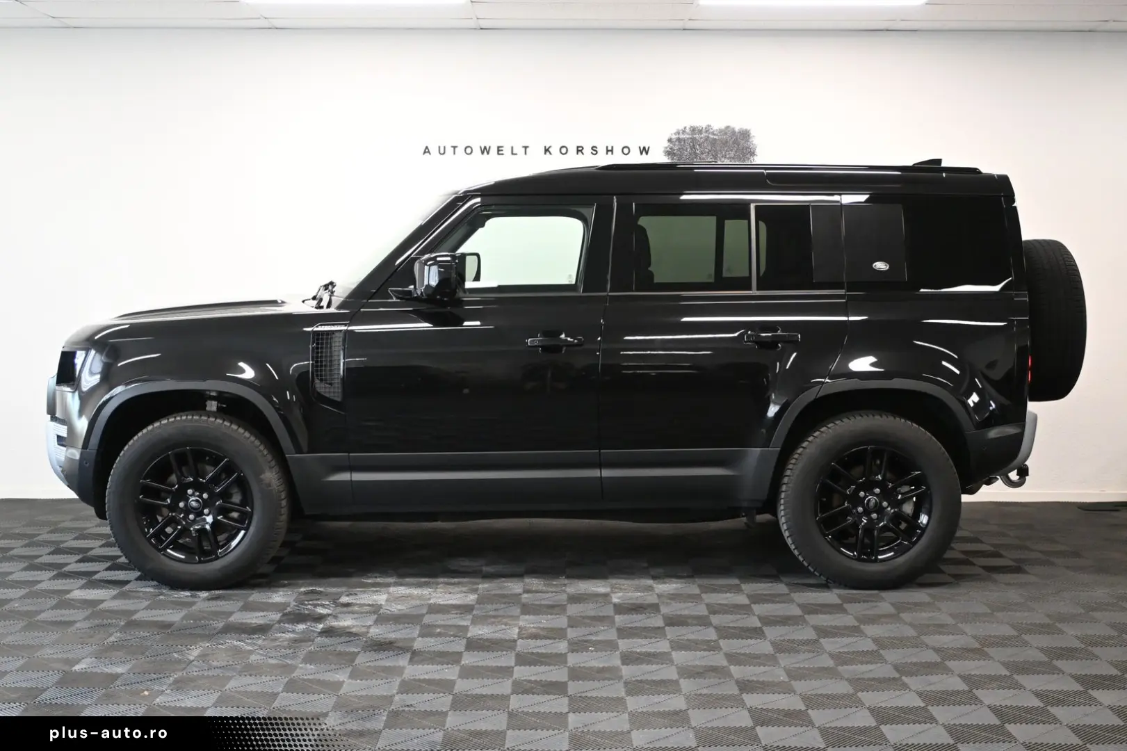 LAND ROVER Defender 110 S AWD AHK 360 KAM PANO LUFT KEYLESS