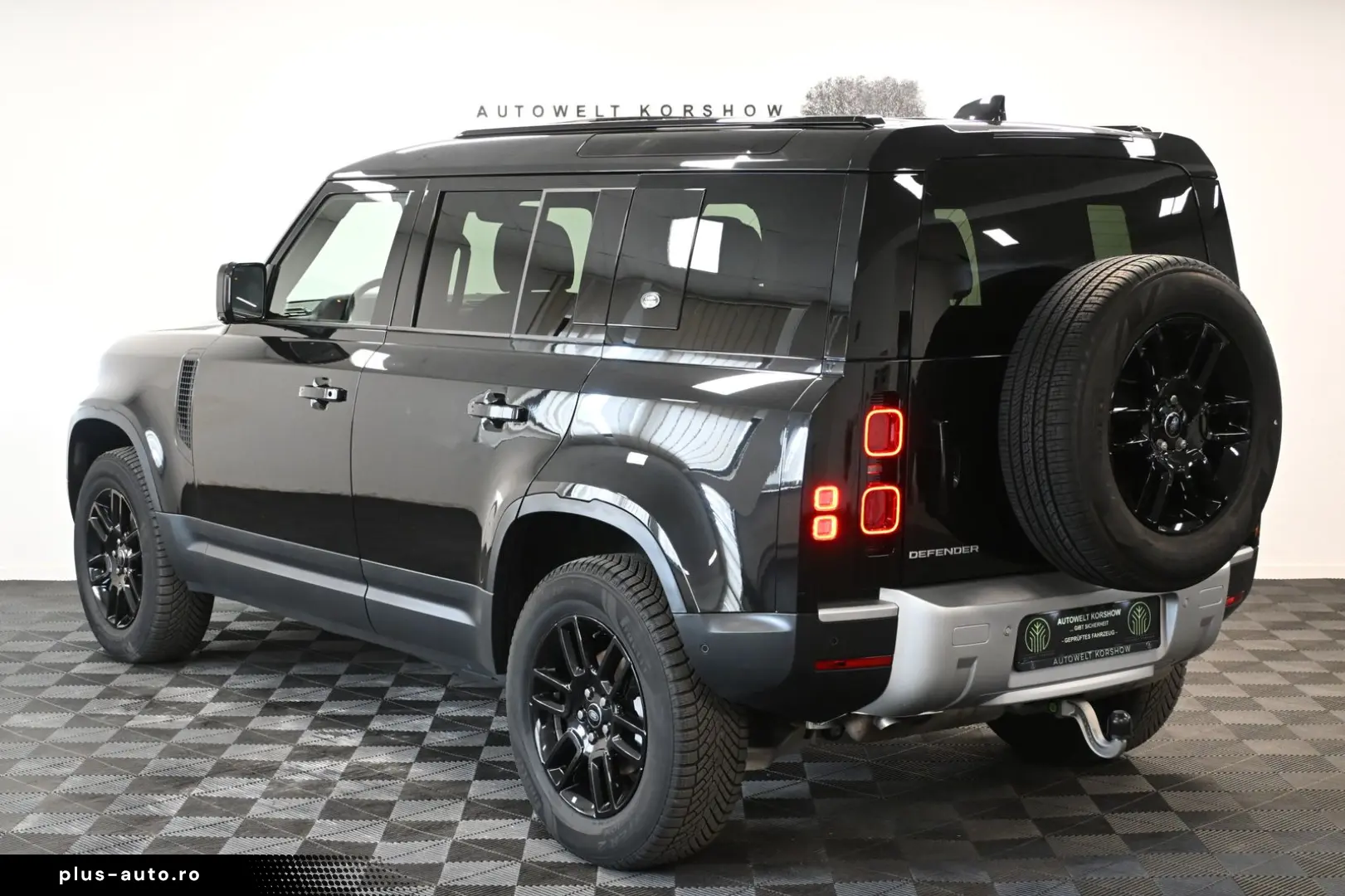 LAND ROVER Defender 110 S AWD AHK 360 KAM PANO LUFT KEYLESS