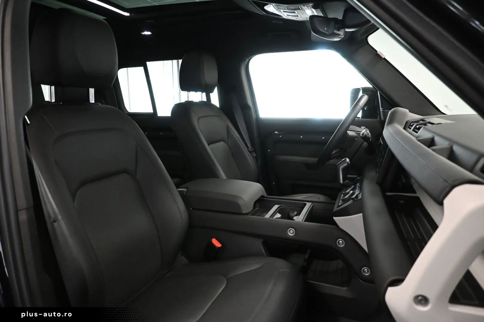 LAND ROVER Defender 110 S AWD AHK 360 KAM PANO LUFT KEYLESS
