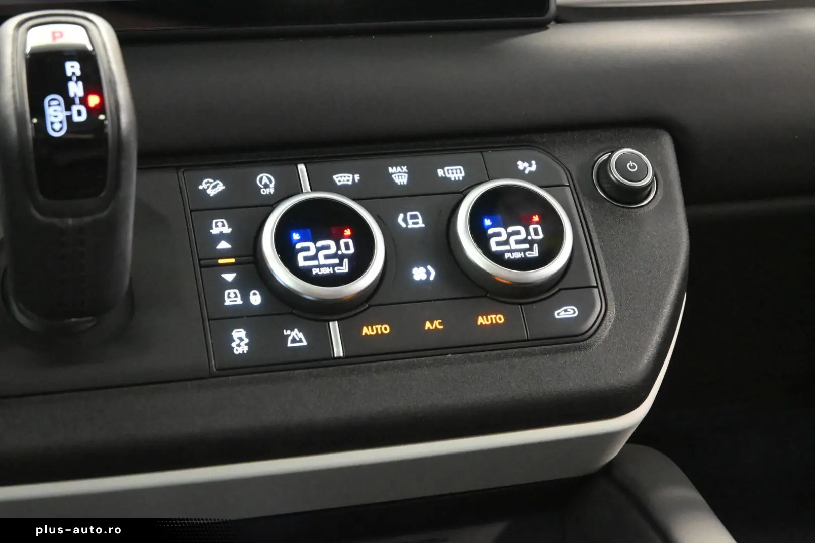 LAND ROVER Defender 110 S AWD AHK 360 KAM PANO LUFT KEYLESS