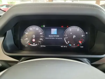 LAND ROVER Defender 110 D300 X-Dynamic HSE 22  HUD Standhei