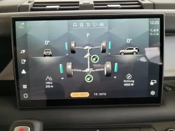 LAND ROVER Defender 110 D300 X-Dynamic HSE 22  HUD Standhei