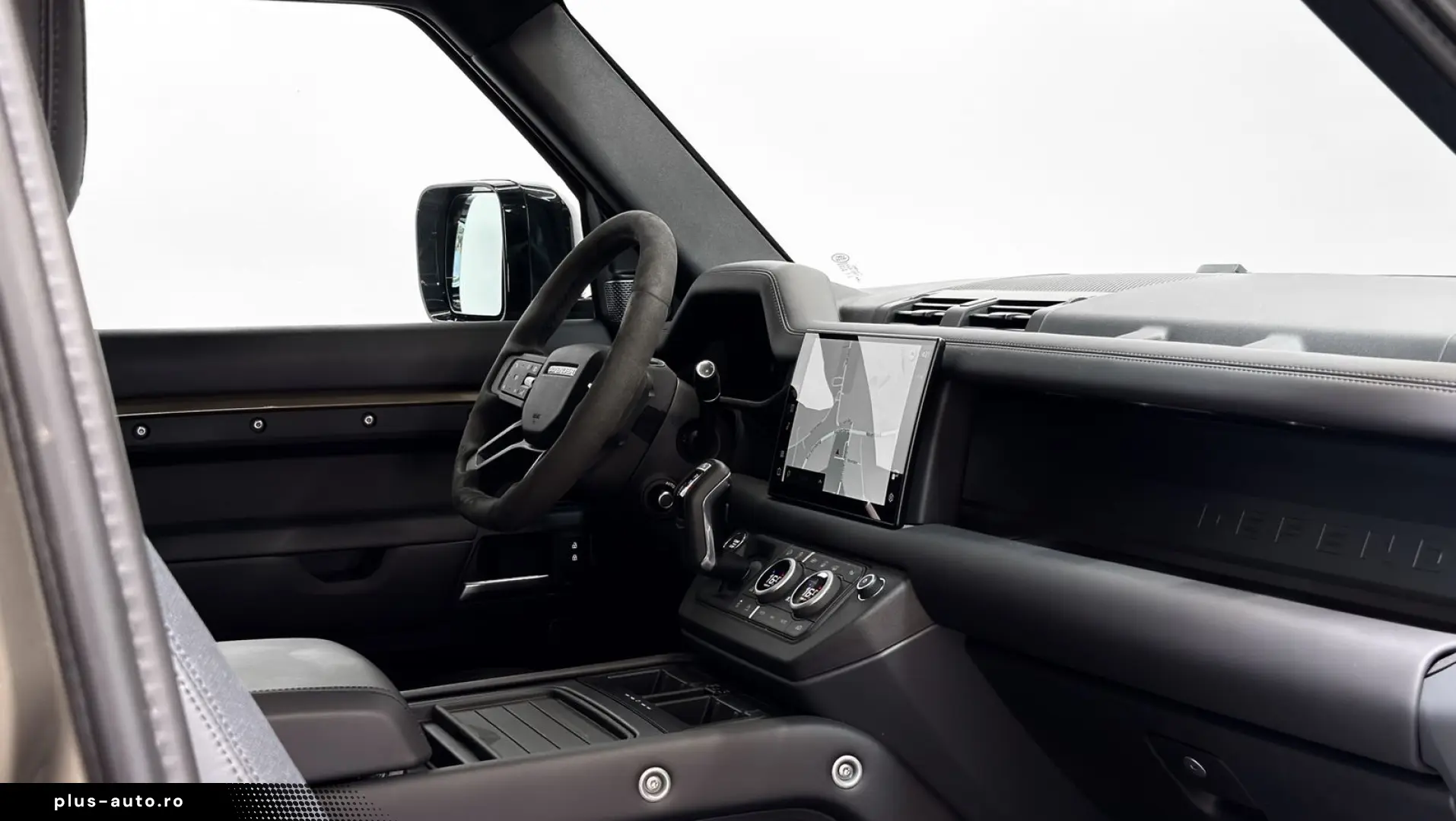 LAND ROVER Defender D300 110 X-Dynamic HSE AHK Pano Matrix