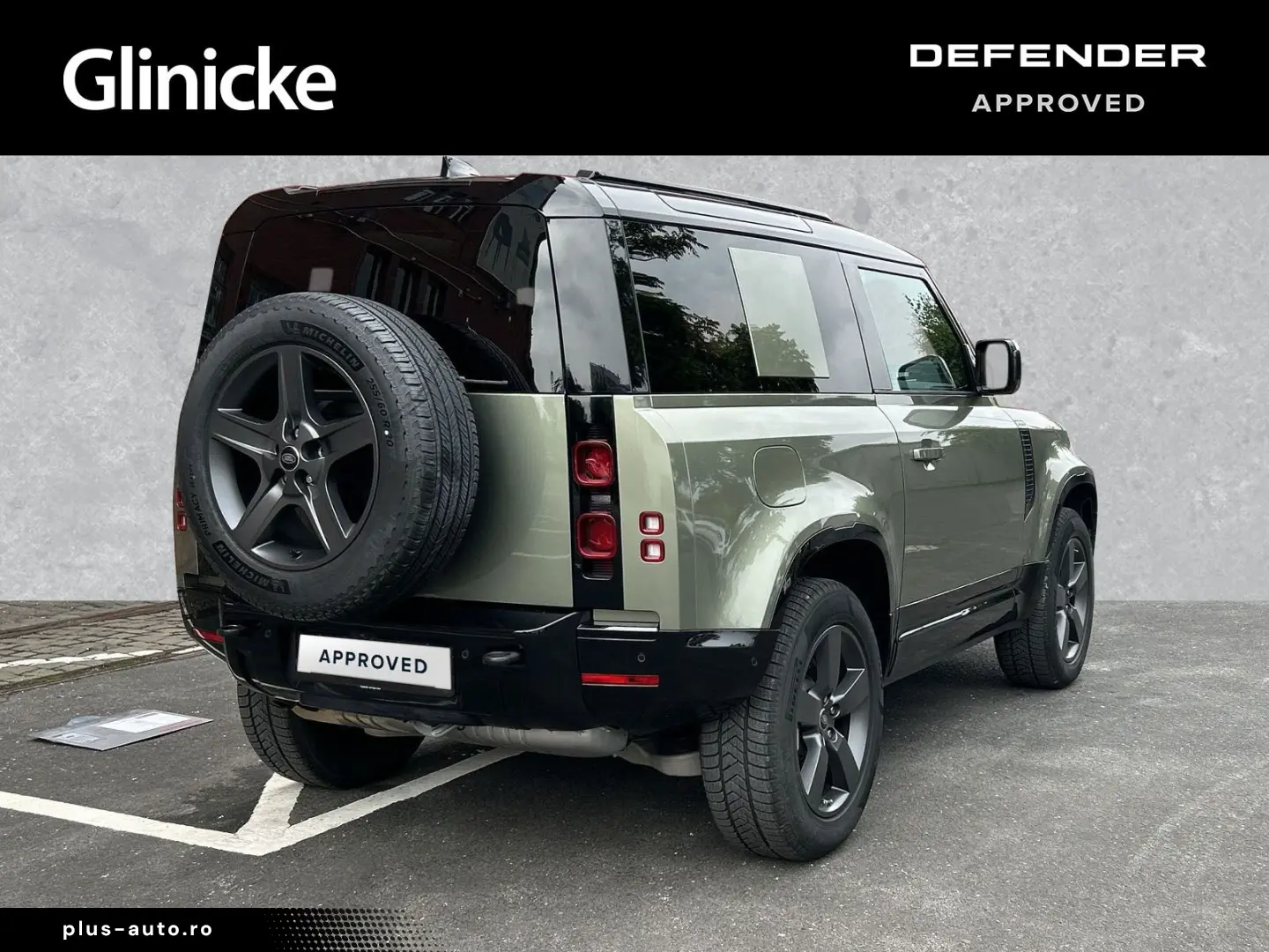 LAND ROVER Defender 90 D300 AWD X-DYNAMIC SE Black-Pack