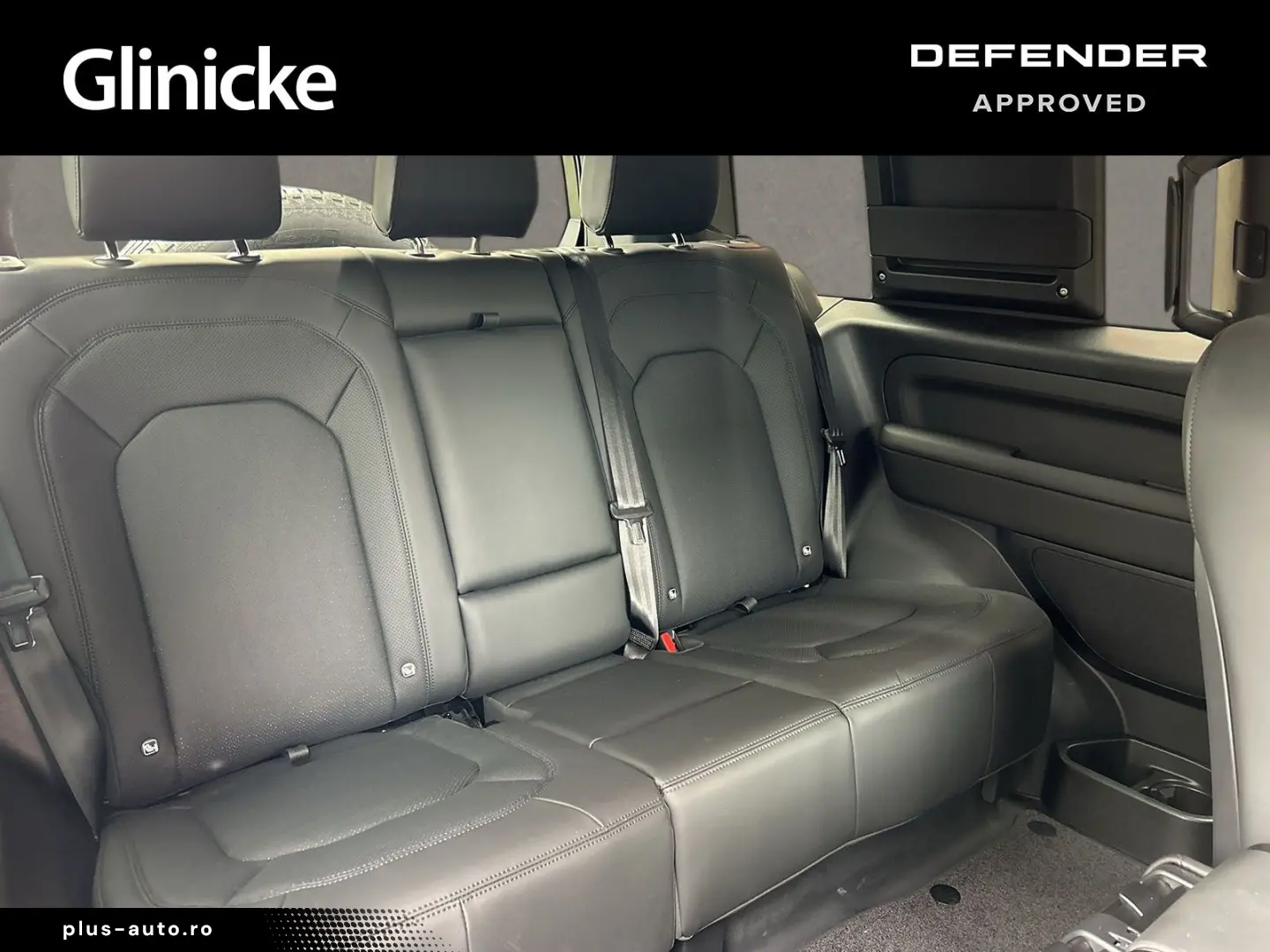 LAND ROVER Defender 90 D300 AWD X-DYNAMIC SE Black-Pack