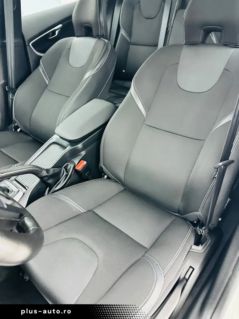 VOLVO V40 2018 2.0D E6 Garantie 12 Luni Rate Avans 0 Doar Cu