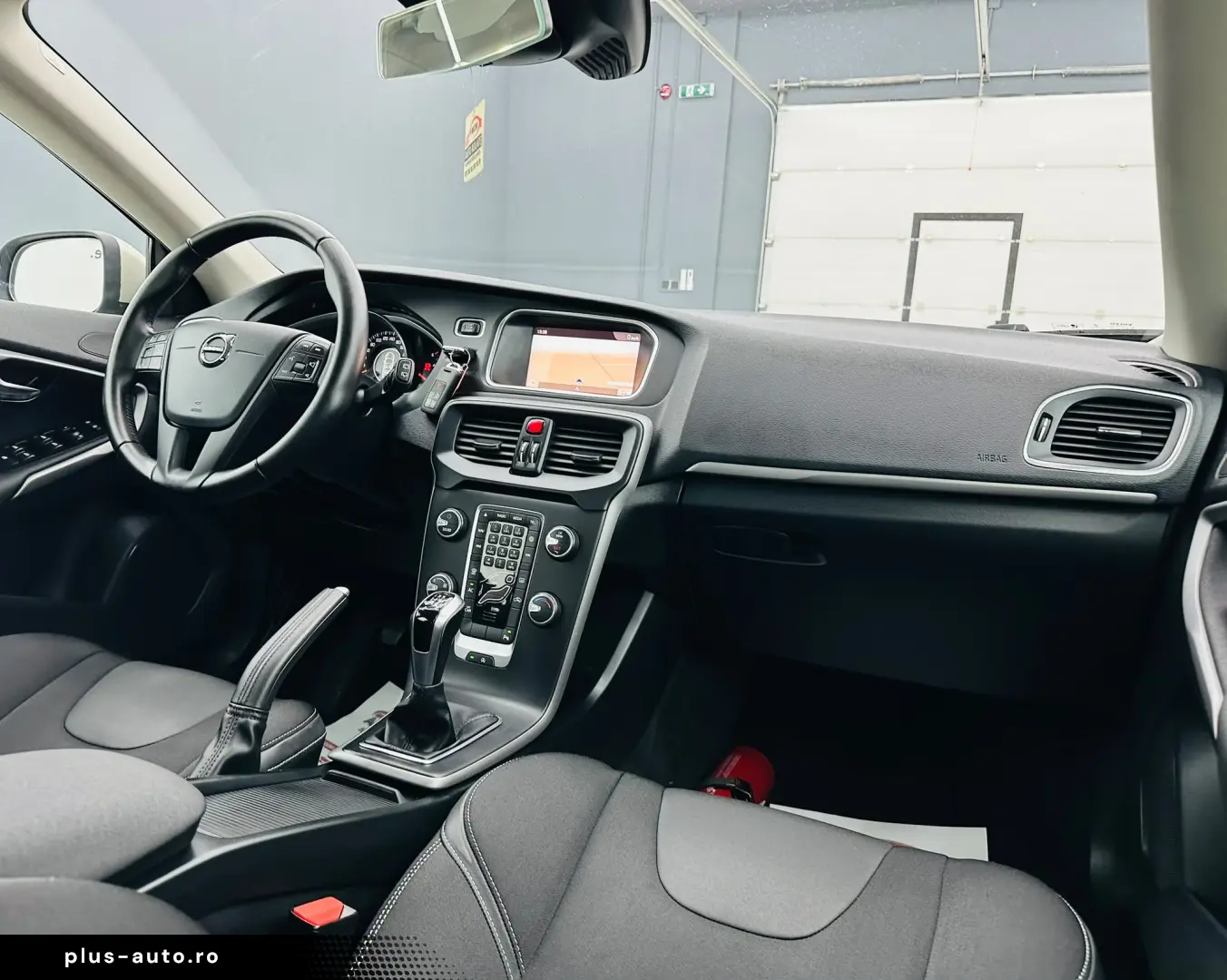 VOLVO V40 2018 2.0D E6 Garantie 12 Luni Rate Avans 0 Doar Cu