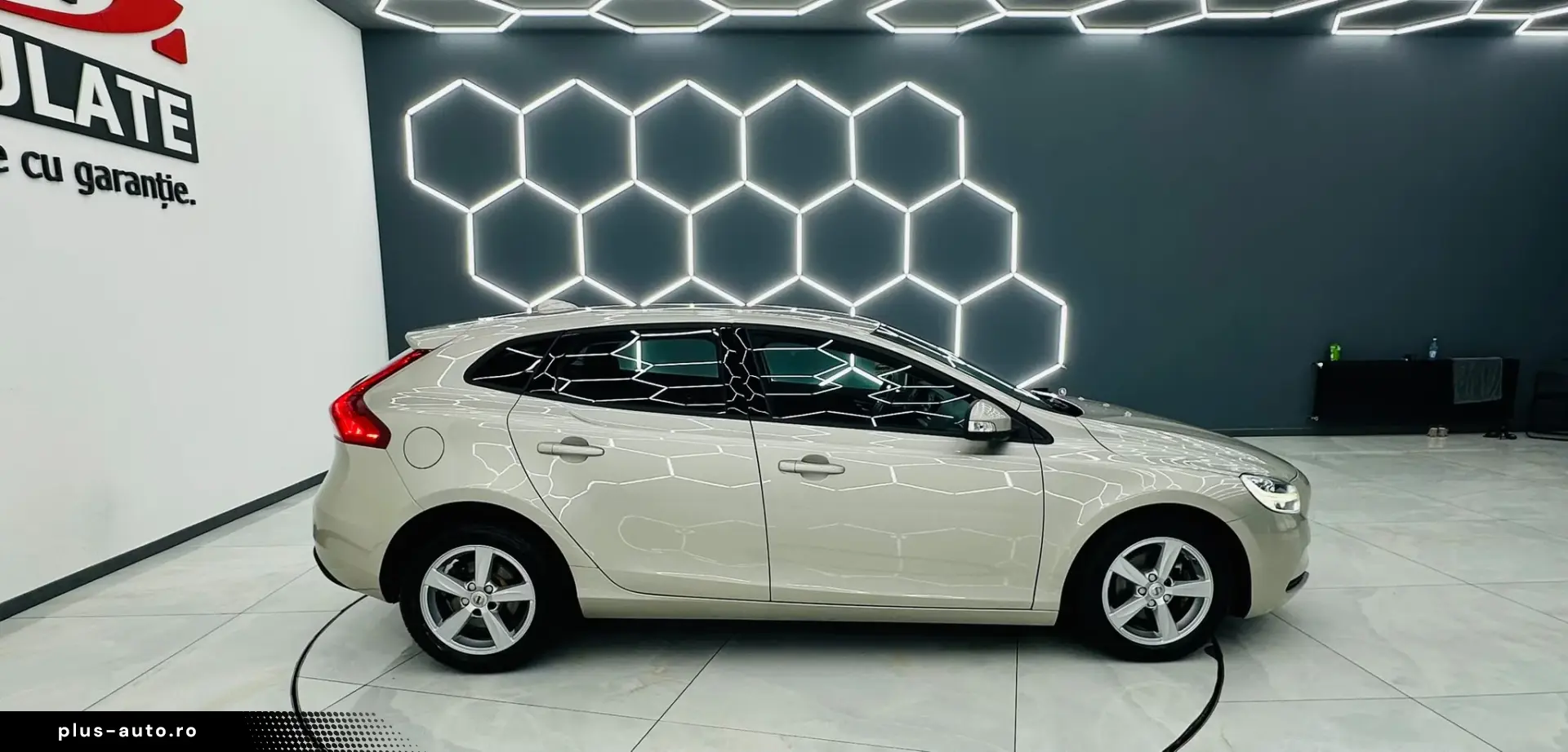 VOLVO V40 2018 2.0D E6 Garantie 12 Luni Rate Avans 0 Doar Cu
