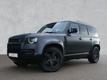 LAND ROVER Defender 110 D250 X-Dynamic HSE AHK  in Seidenma