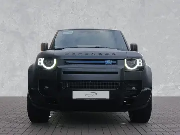 LAND ROVER Defender 110 D250 X-Dynamic HSE AHK  in Seidenma