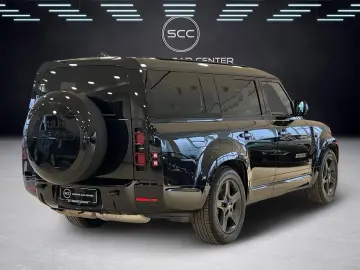 LAND ROVER Defender 130 D300 AWD X-Dynamic SE 8 seats