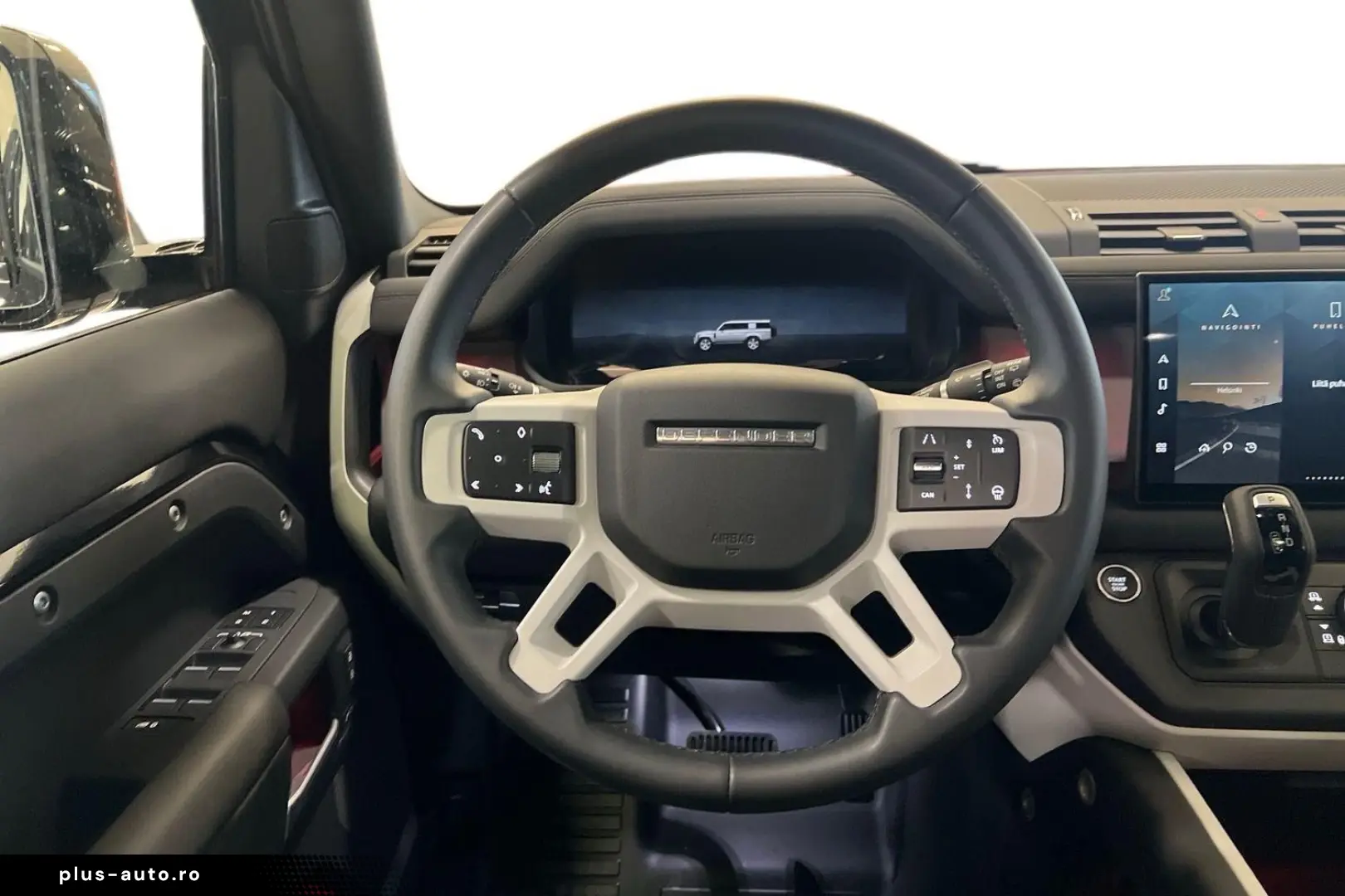 LAND ROVER Defender 130 D300 AWD X-Dynamic SE 8 seats