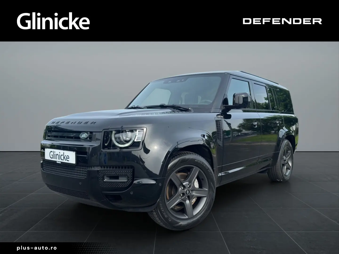 LAND ROVER Defender 130 D300 X-Dynamic SE AHK WinterPack