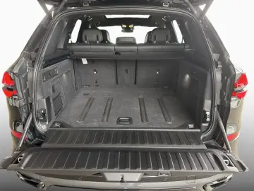 BMW X5 xDr30d M Sport Pro StHz SkyL DAPro 360  AHK