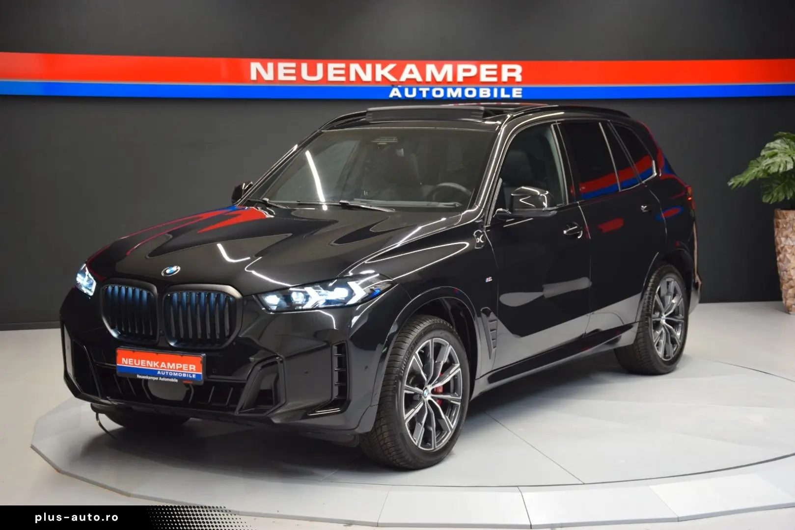 BMW X5 30 d xDrive M Sport Pano Sitzbelüft. AHK HuD