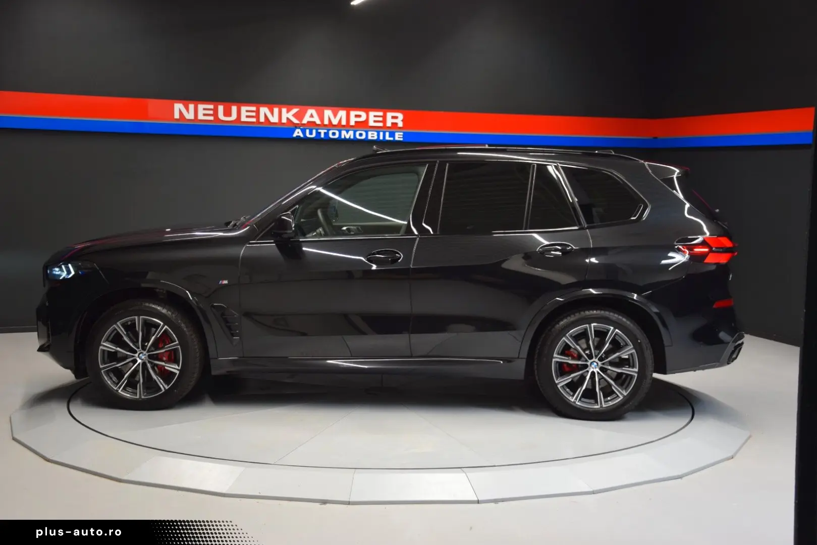 BMW X5 30 d xDrive M Sport Pano Sitzbelüft. AHK HuD
