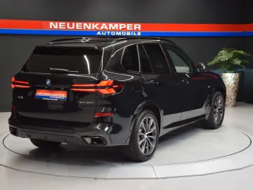 BMW X5 30 d xDrive M Sport Pano Sitzbelüft. AHK HuD