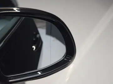 BMW X5 30 d xDrive M Sport Pano Sitzbelüft. AHK HuD