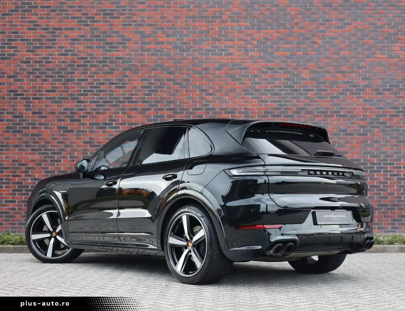 PORSCHE Cayenne E-Hybrid